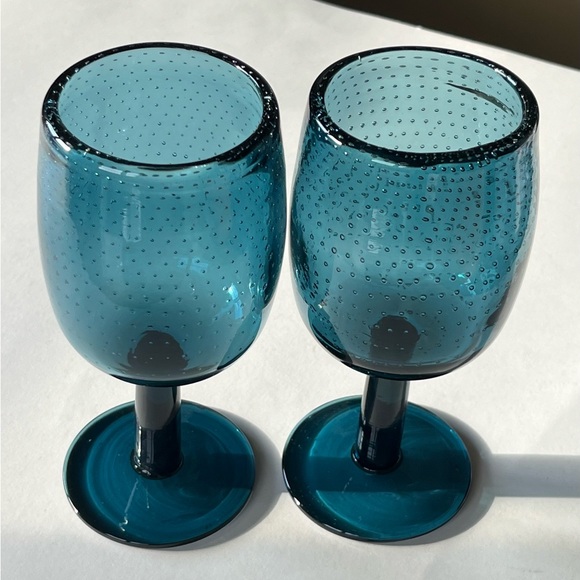 Beijing Housewares blue bubble blown glass goblets, stemware, designer glasses - Picture 4 of 14